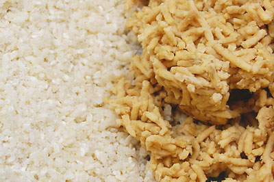 米麹（with 塩）と熱々の豆